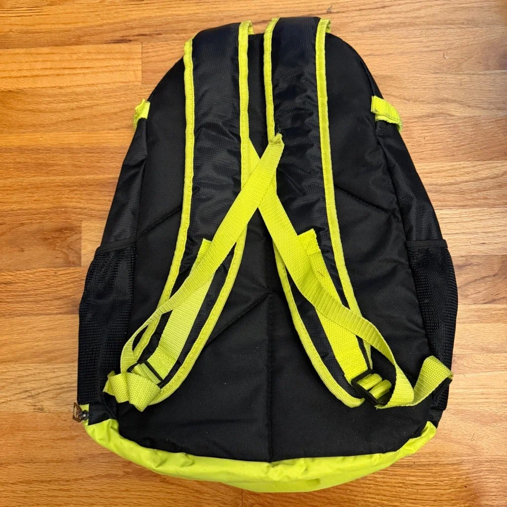 Russell Backpack Unisex OS Black Mesh Front Sport Gorpcore Hiking
